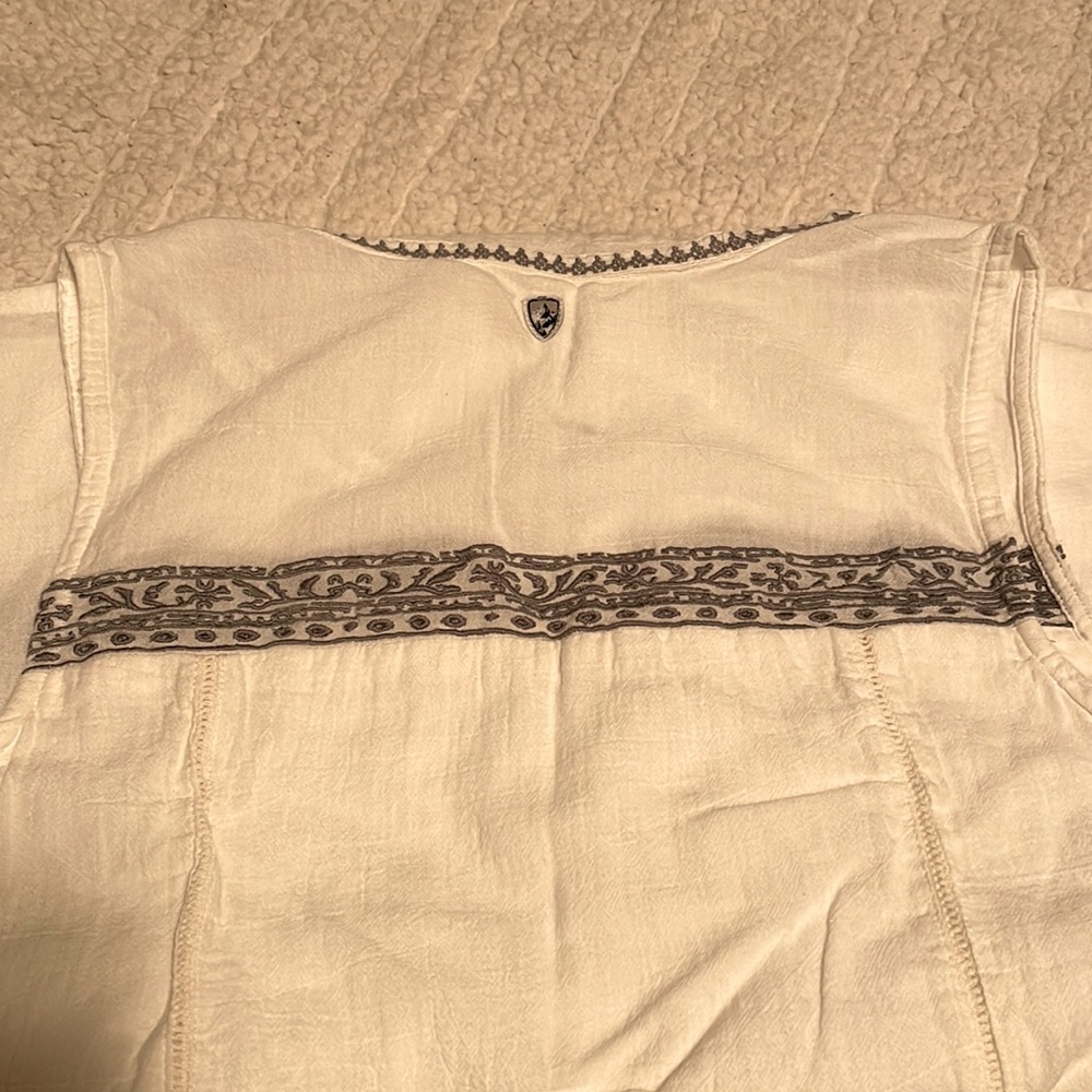 Kuhl size small sleeveless blouse - Picture 2 of 7